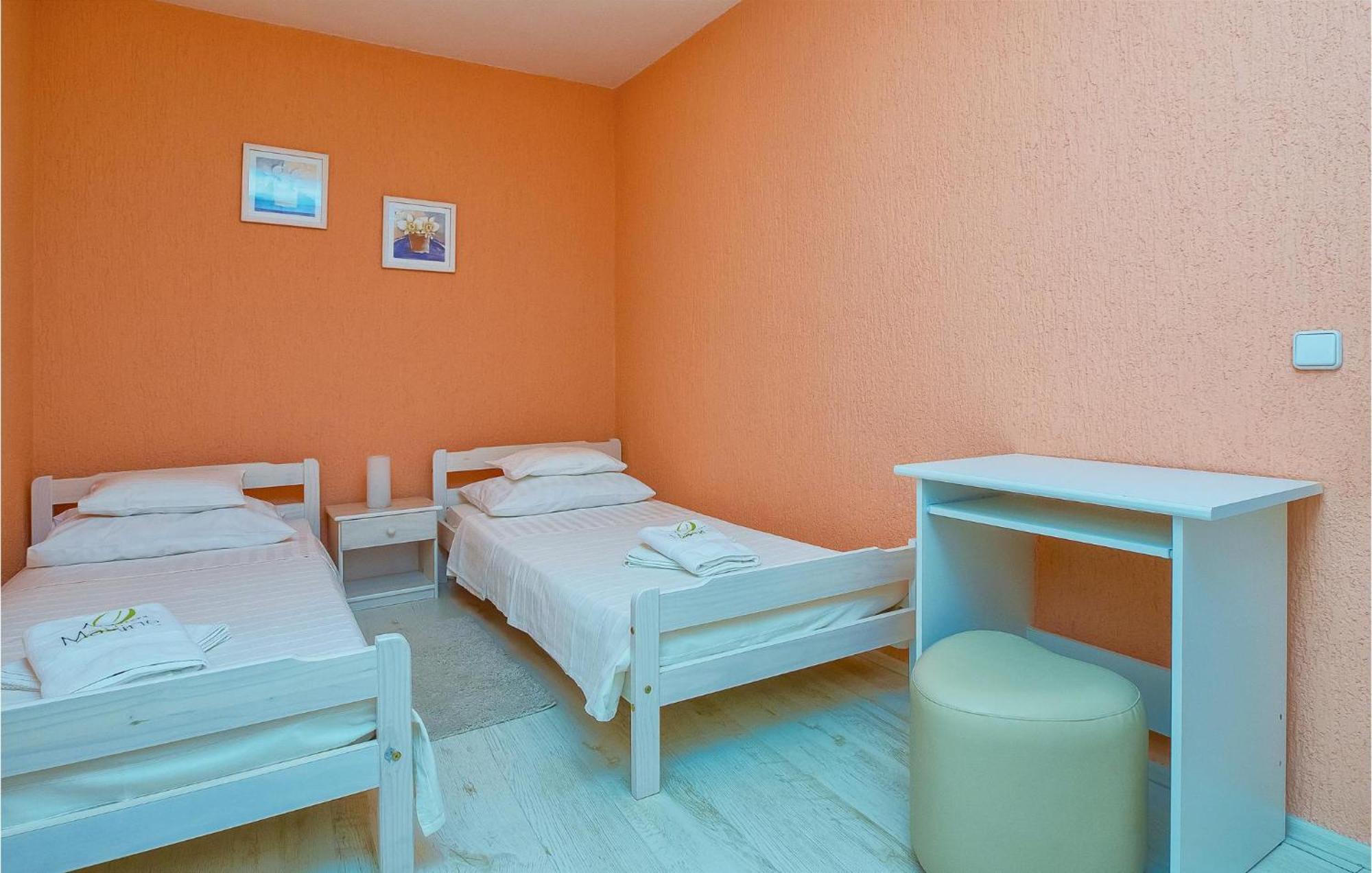 Apartment Stjepana 05 Dugi Rat Eksteriør billede
